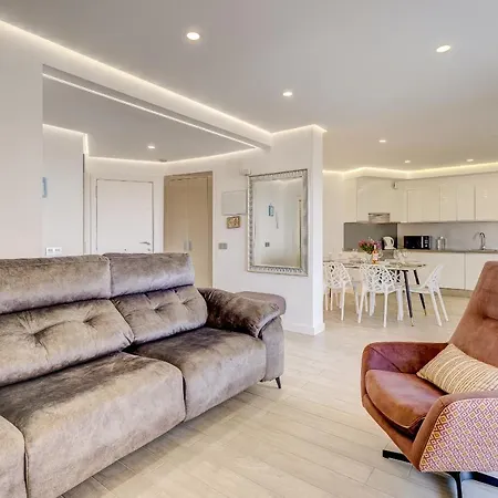 Ocean View Apartment *