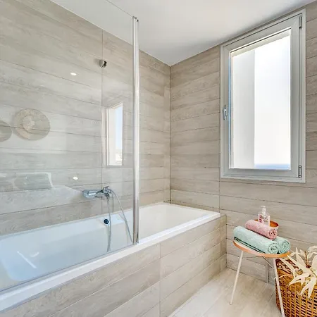 Ocean View Apartman *